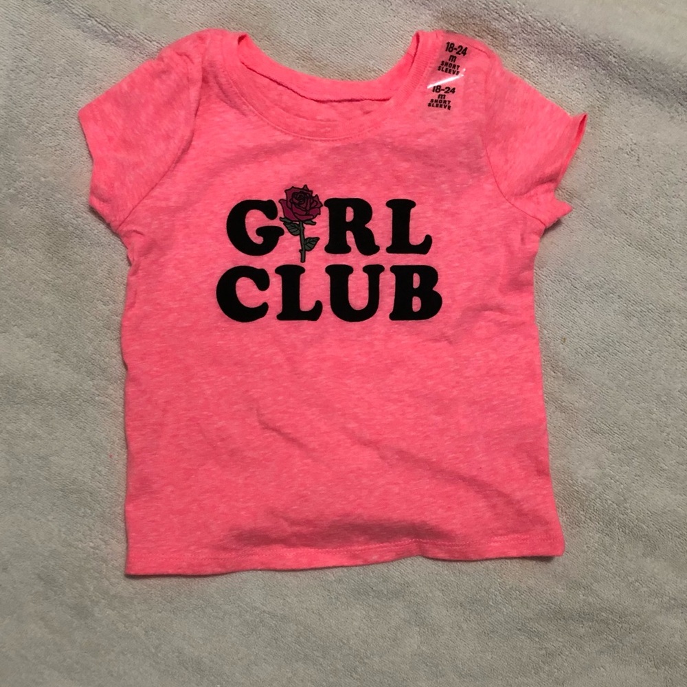Kids short sleeved Tee
Size 18 to 24 months